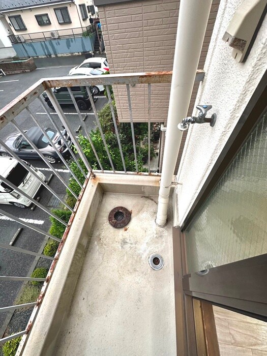 物件内観写真13　(洗濯機置場)