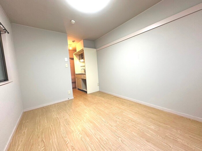 物件内観写真22　(居室)