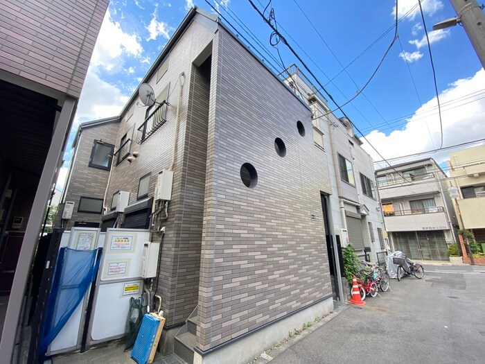 物件外観写真2　(外観写真)