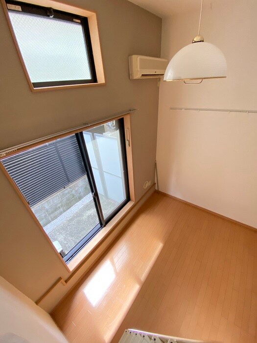 物件内観写真22　(居室)