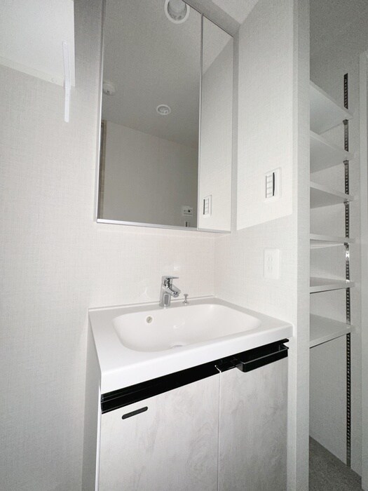 物件内観写真14　(洗面)