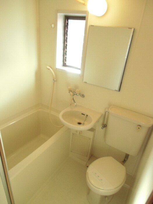 物件内観写真5　(バス／シャワールーム等)