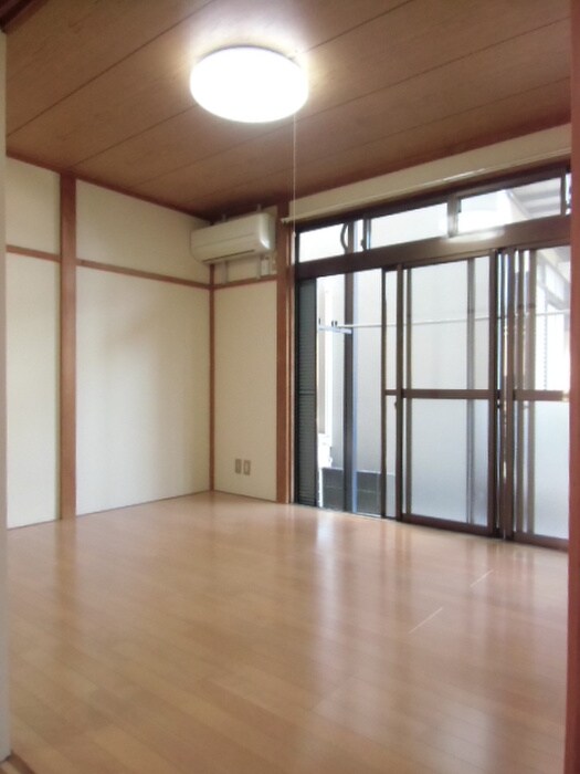 物件内観写真7　(居室)