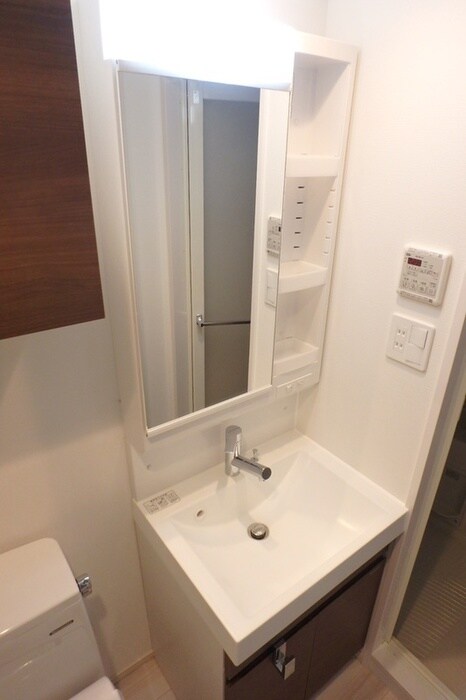 物件内観写真12　(洗面)