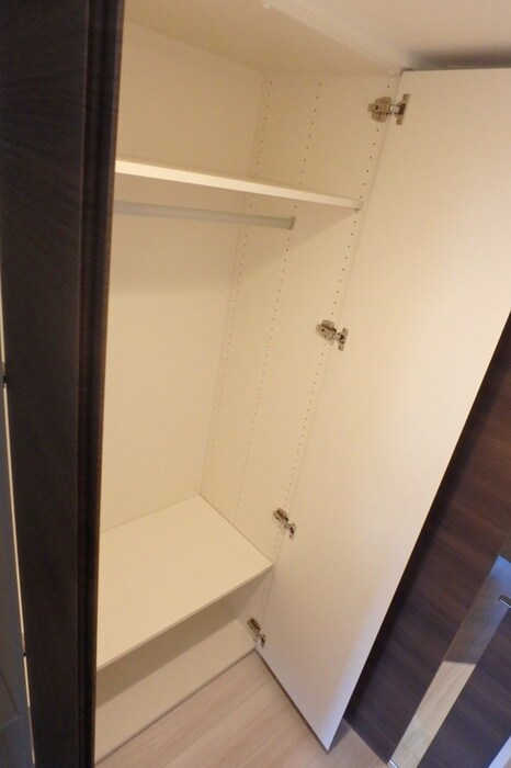 物件内観写真15　(収納)