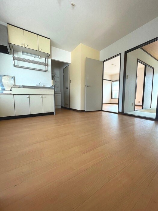 物件内観写真7　(居室)