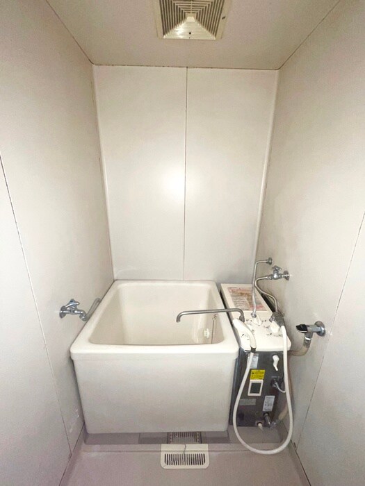 物件内観写真12　(バス／シャワールーム等)