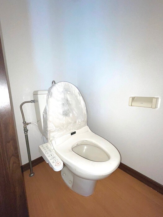 物件内観写真13　(トイレ)