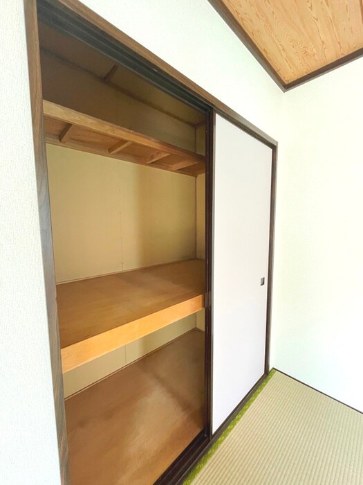 物件内観写真16　(収納)