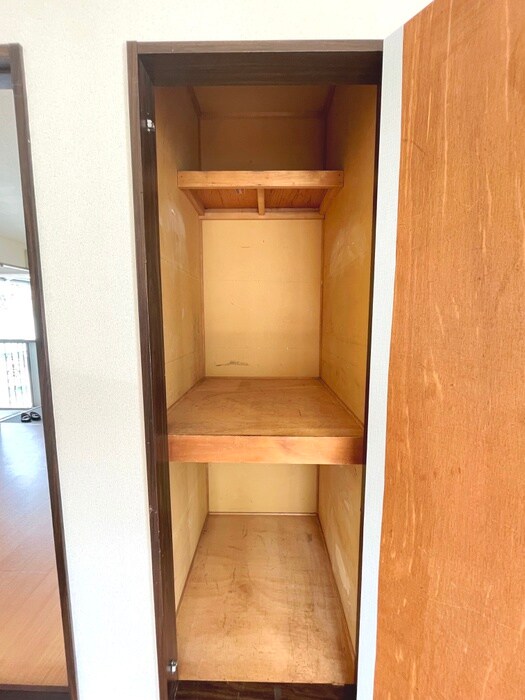 物件内観写真17　(収納)