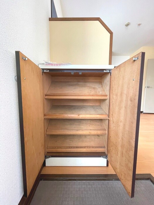 物件内観写真20　(靴箱)