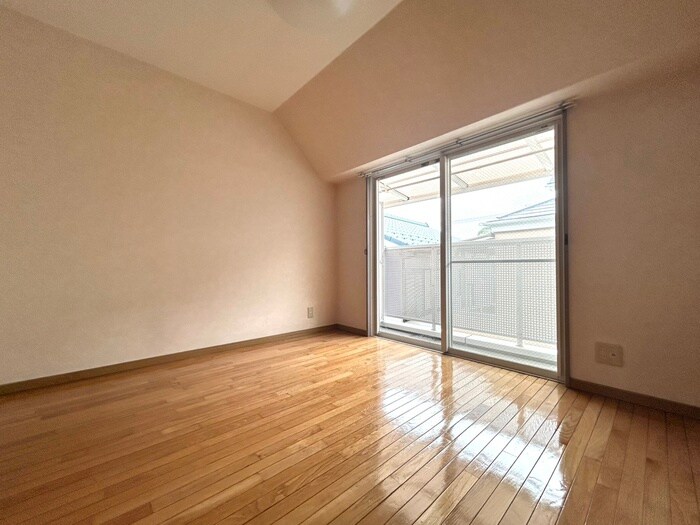 物件内観写真10　(居室)