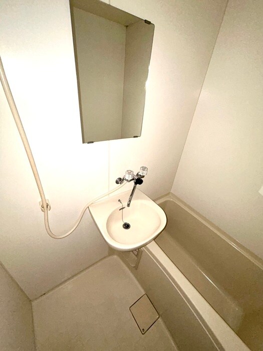 物件内観写真14　(洗面)