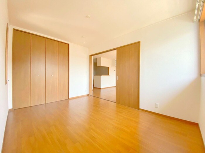 物件内観写真7　(居室)