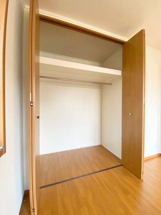 物件内観写真16　(収納)