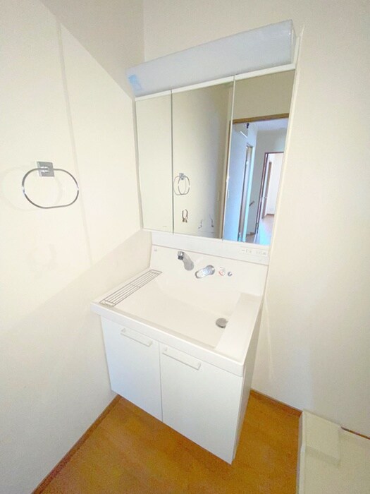 物件内観写真18　(洗面)