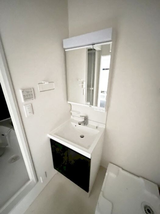 物件内観写真10　(洗面)