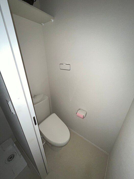 物件内観写真15　(トイレ)