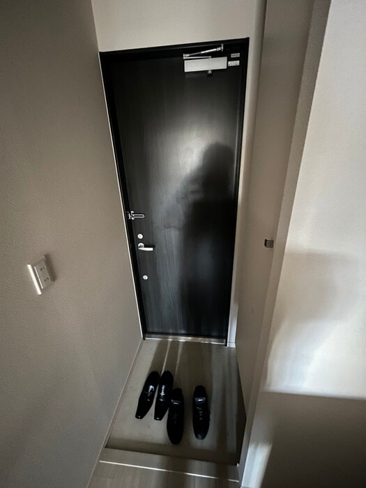 物件内観写真18　(玄関)