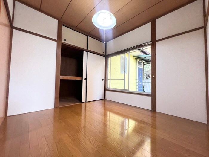 サンクレスタ山の根の居室