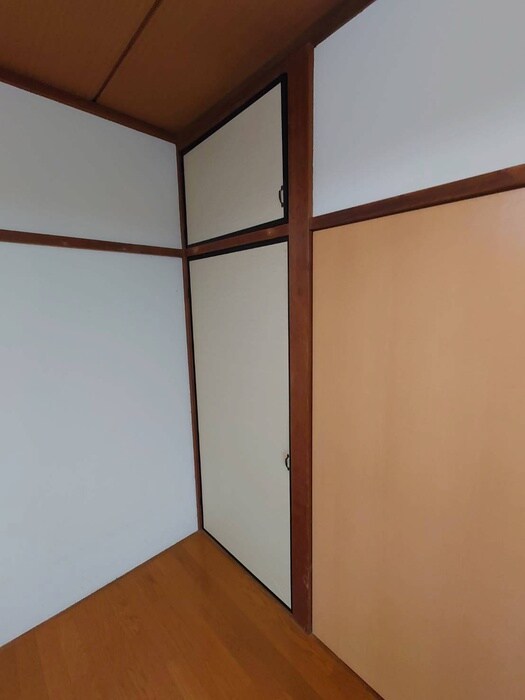 物件内観写真13　(収納)