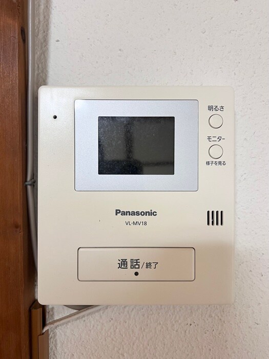 サンクレスタ山の根の内観写真