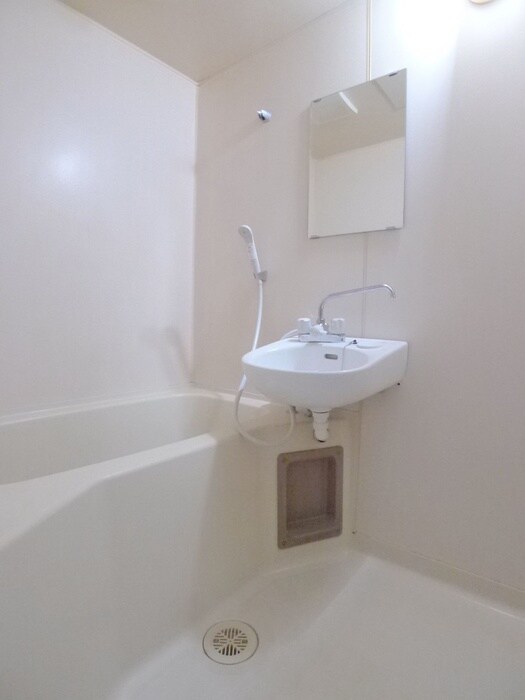 物件内観写真13　(バス／シャワールーム等)