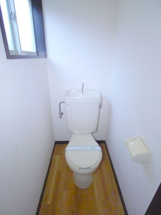 物件内観写真14　(トイレ)