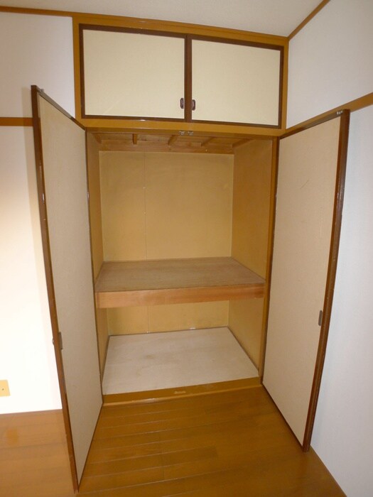 物件内観写真15　(収納)