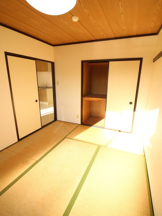 物件内観写真14　(居室)