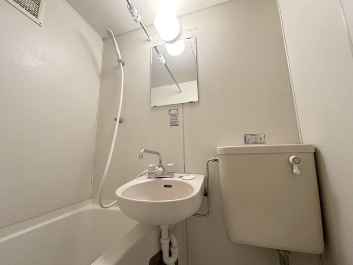 物件内観写真12　(洗面)