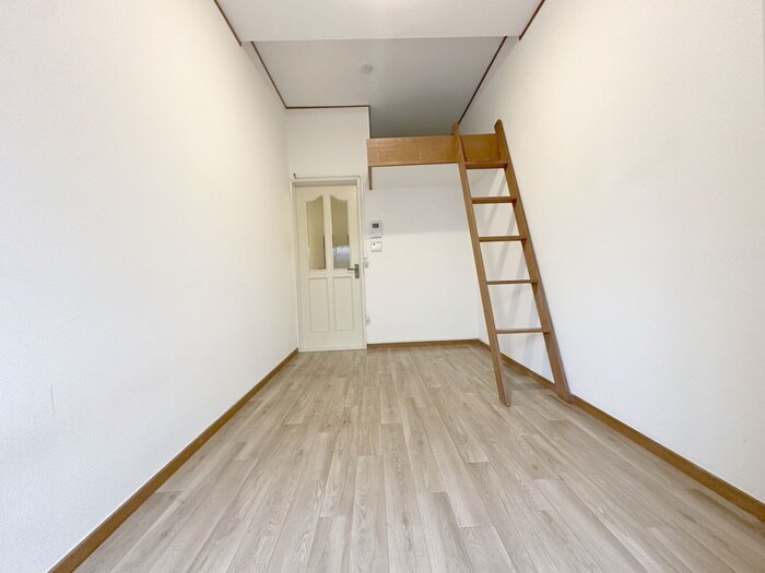 物件内観写真17　(居室)