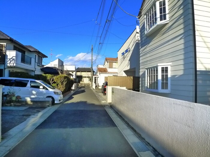 物件外観写真5　(周辺環境)