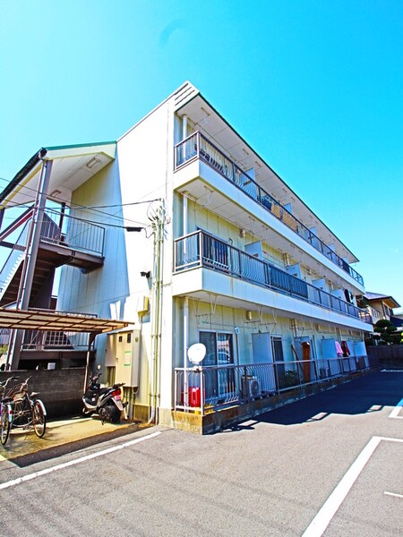 第一伊勢宮ハイム外観写真