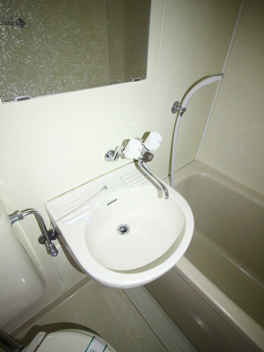 物件内観写真13　(洗面)