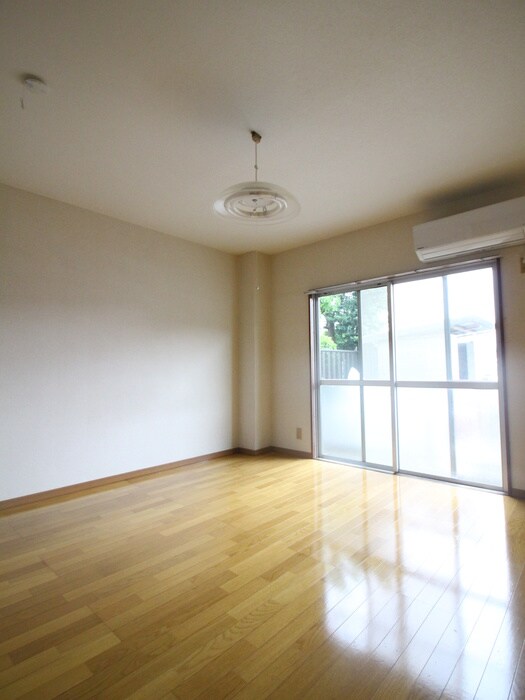 物件内観写真17　(居室)