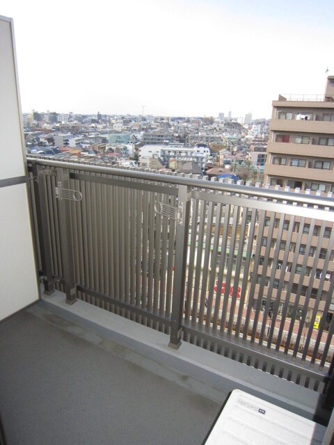 物件内観写真15　(室内からの展望)