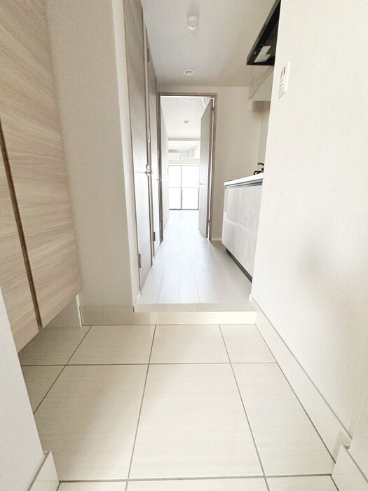 物件内観写真22　(玄関)