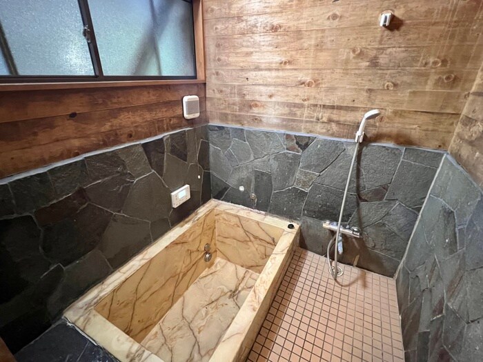 物件内観写真10　(バス／シャワールーム等)