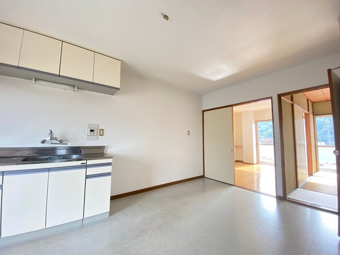 物件内観写真7　(居室)