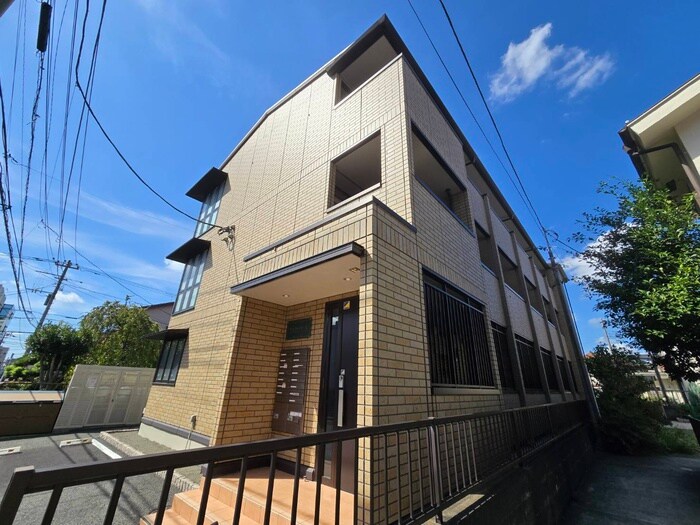 物件外観写真2　(外観写真)