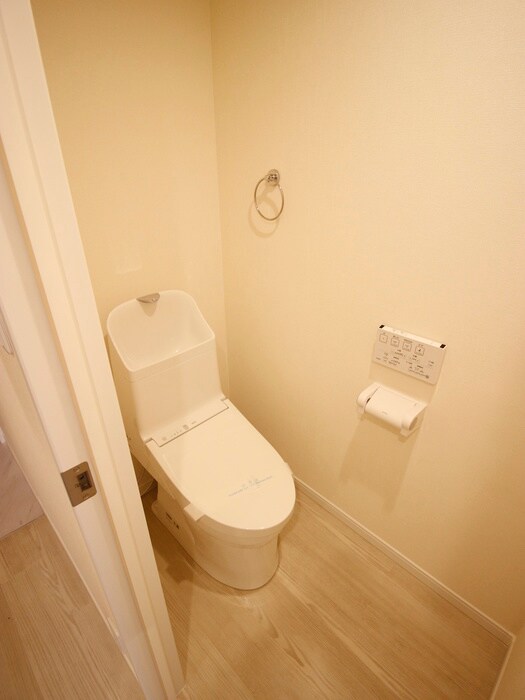 物件内観写真10　(トイレ)