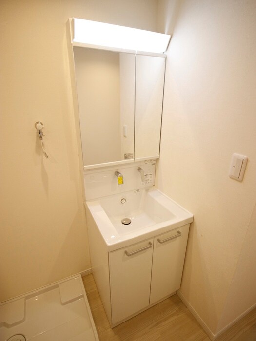 物件内観写真11　(洗面)