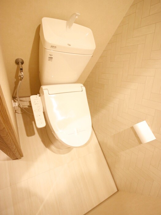 物件内観写真11　(トイレ)