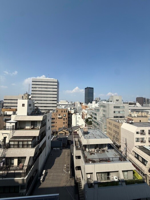 物件内観写真16　(室内からの展望)