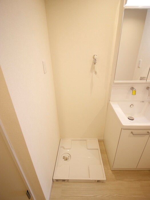 物件内観写真20　(洗濯機置場)