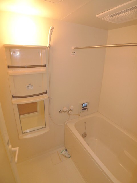 物件内観写真8　(バス／シャワールーム等)