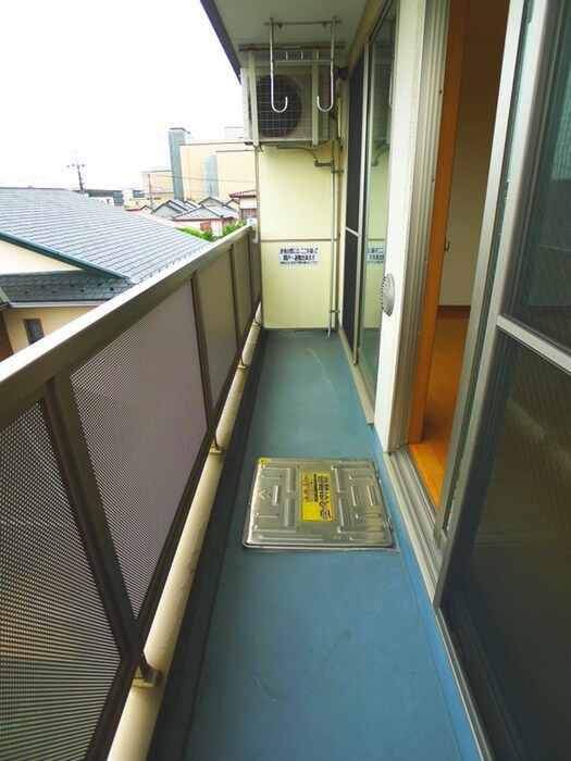 物件内観写真15　(室内からの展望)