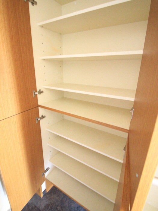 物件内観写真8　(靴箱)