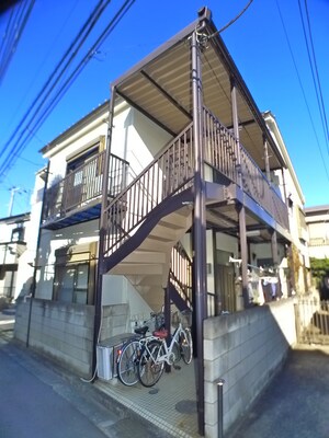 心栄ハイツ外観写真